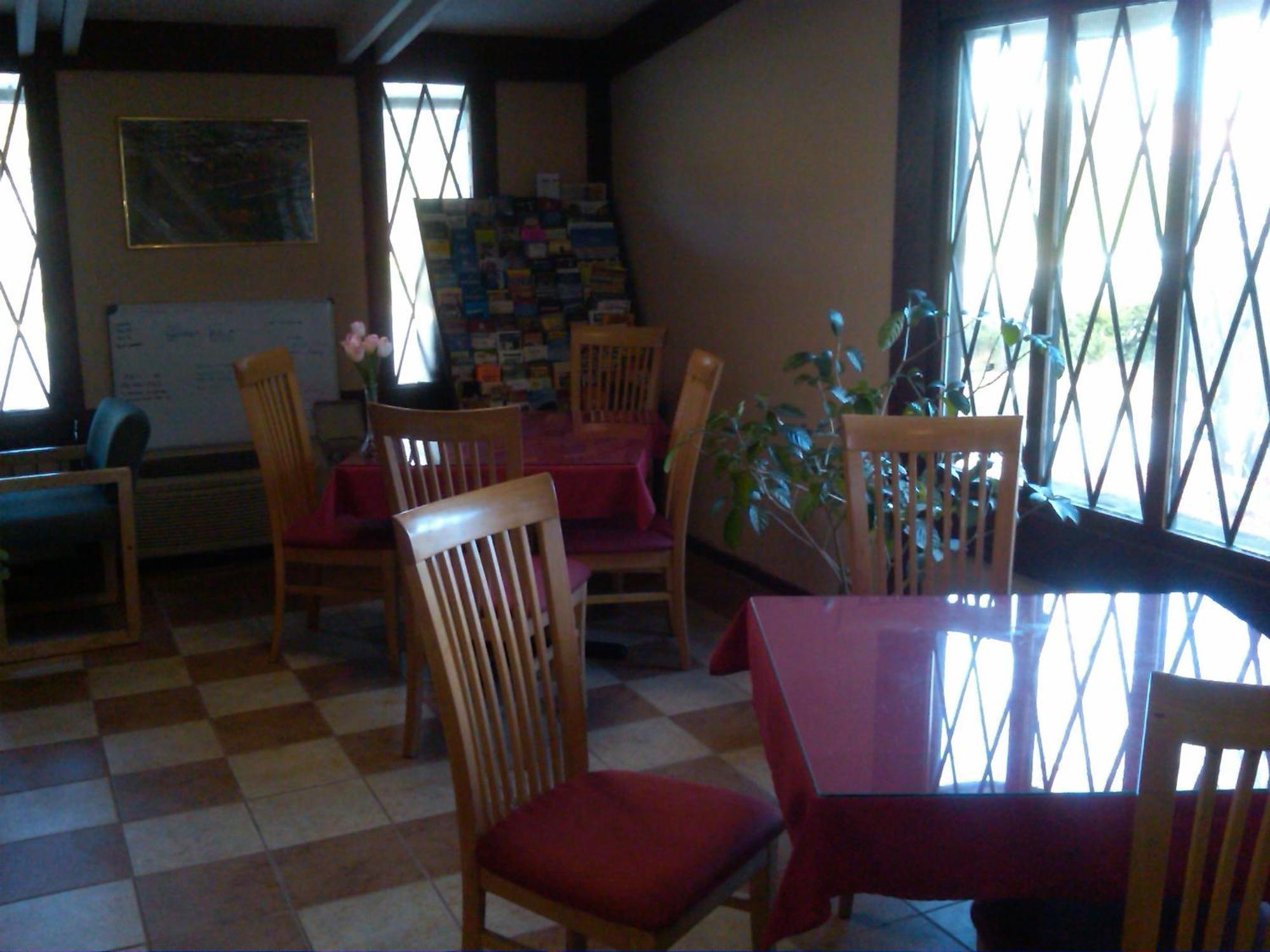 Knights Inn - Battle Creek Exteriör bild