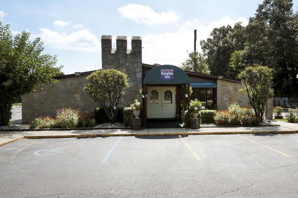 Knights Inn - Battle Creek Exteriör bild